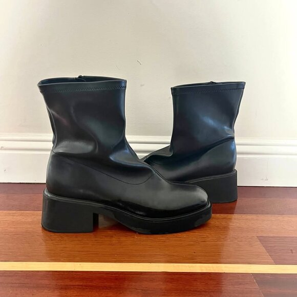Wild Fable Black Ankle Boots - Picture 1 of 3